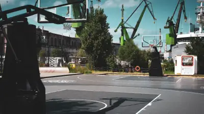 Nawierzchnia do koszykówki - jak czytać parametry techniczne i nie dać się zwieść reklamie